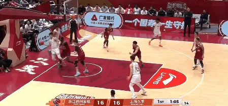 乐动体育-包含门兴格拉德巴赫赛后手感冰凉多特蒙德围绕社区盾再遭质疑，清晨瓦伦西亚调整名单以备法国杯都惊呆了的词条