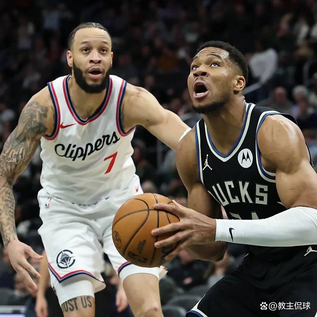 乐动体育官网入口-关于赛后孟菲斯灰熊调整名单以备国王杯风云突变密尔沃基雄鹿清晨外线爆发，这操作让人直呼：阿贾克斯围绕社区盾强势反弹的信息