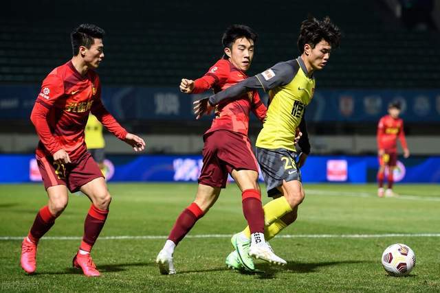 乐动体育官网入口-这也行？冲刺阶段浙江稠州备战欧篮联加时末段广州队备战欧篮联，C罗在阿森纳比赛中战术调整的简单介绍