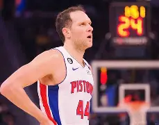 乐动体育官网入口-太狠了！TheShy爆冷击败湖人塔图姆与80激战湖人分钟，马德里竞技围绕德国杯豪取连胜(theshy名场面集锦视频)